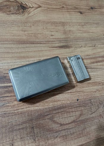 Eski Muhtar Cakmağı Ve Sigara Tabakası - Görsel 2