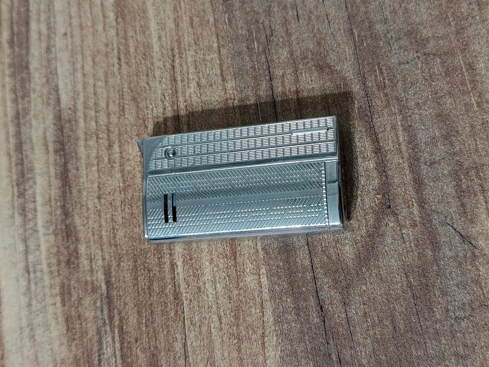 Eski Muhtar Cakmağı Ve Sigara Tabakası - Görsel 3