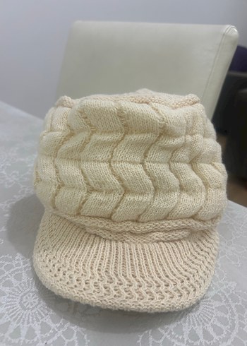 Bej Örgü Kadın Bere Şapka - Görsel 4