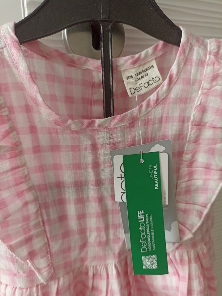 Kız Çocuk Pembe Kareli Kolsuz Elbise - Görsel 2