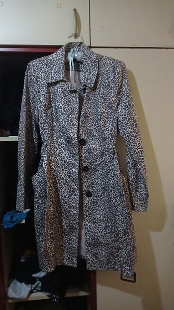 Leopar trenckot
