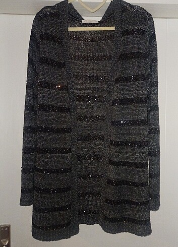 xl Beden Pullu payetli hirka XL beden