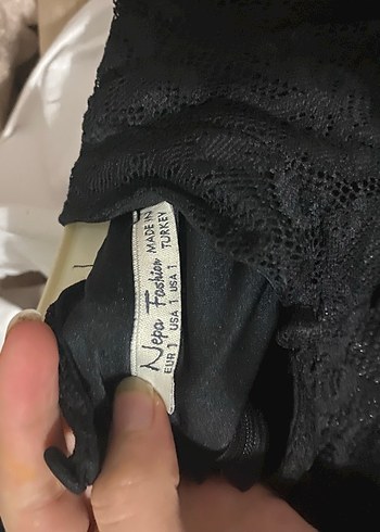 Uzun Siyah Dantelli Gotik Kadın Elbise - Görsel 2