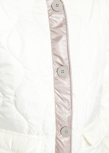 Beyaz oversize mevsimlik mont - Görsel 5
