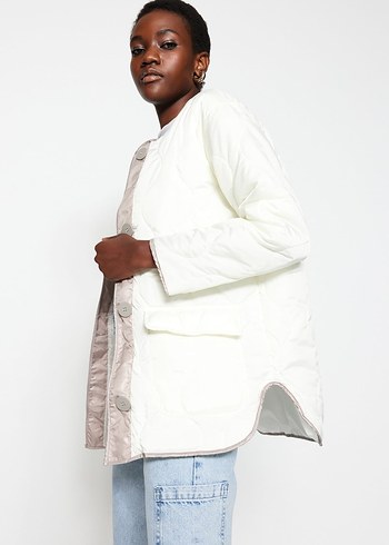 Beyaz oversize mevsimlik mont - Görsel 3