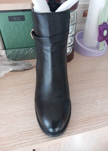 Derimod Siyah Deri Topuklu Bot - Görsel 5