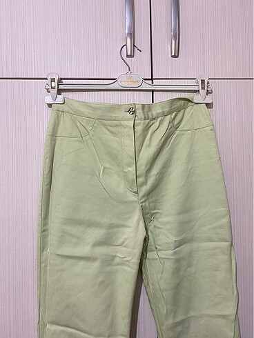 Yeşil pantolon