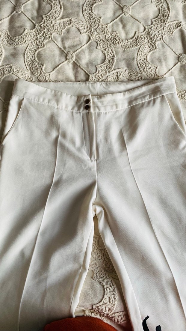 Beyaz Pilili Midi Kadın Kumaş Pantolon - Görsel 3