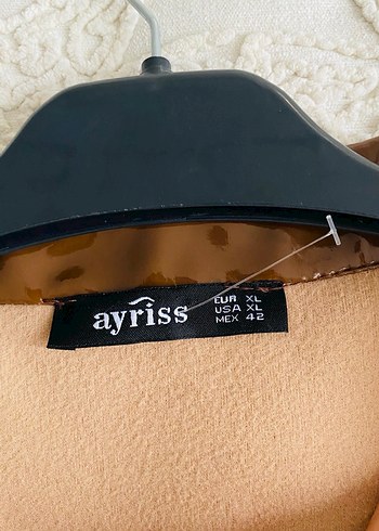 Düğmeli Parlak Kahverengi Deri Ceket - Görsel 4