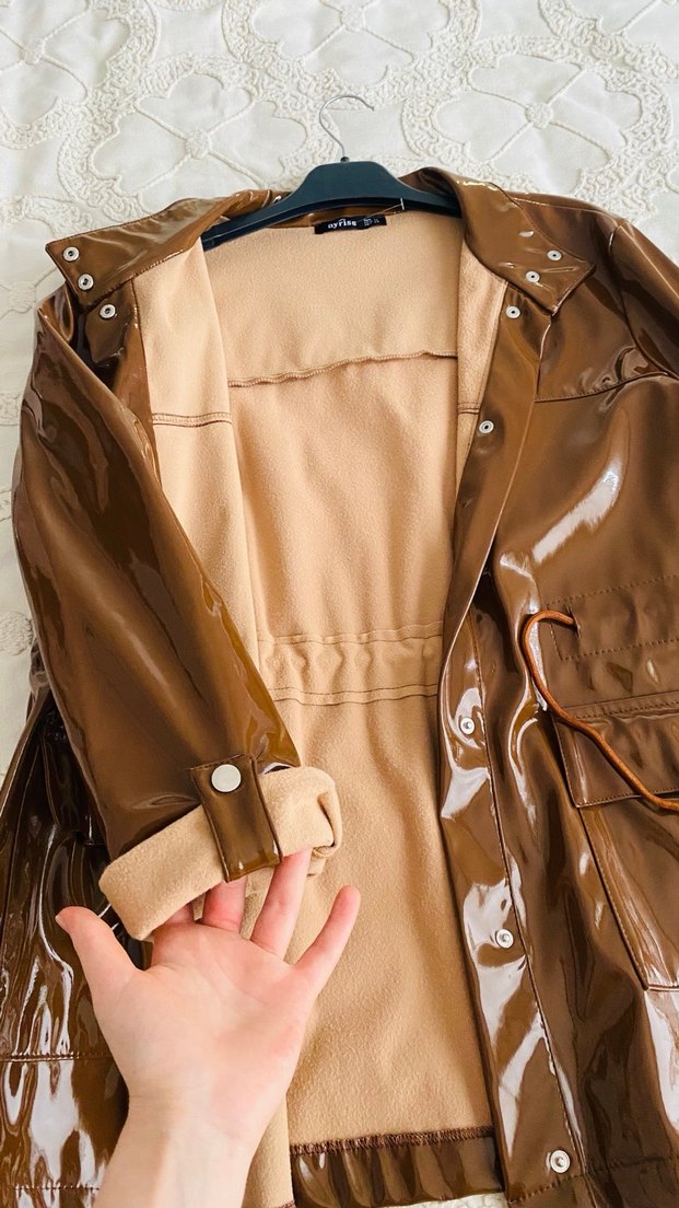 Düğmeli Parlak Kahverengi Deri Ceket - Görsel 3