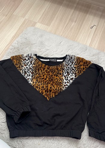 Kürk Detaylı Leopar Desenli Kadın Sweatshirt - Görsel 3