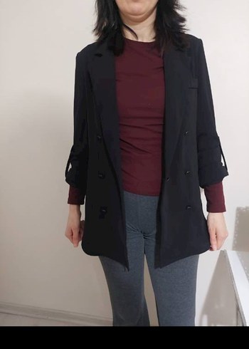 Kadın Siyah Düğmeli Midi Ceket - Görsel 3