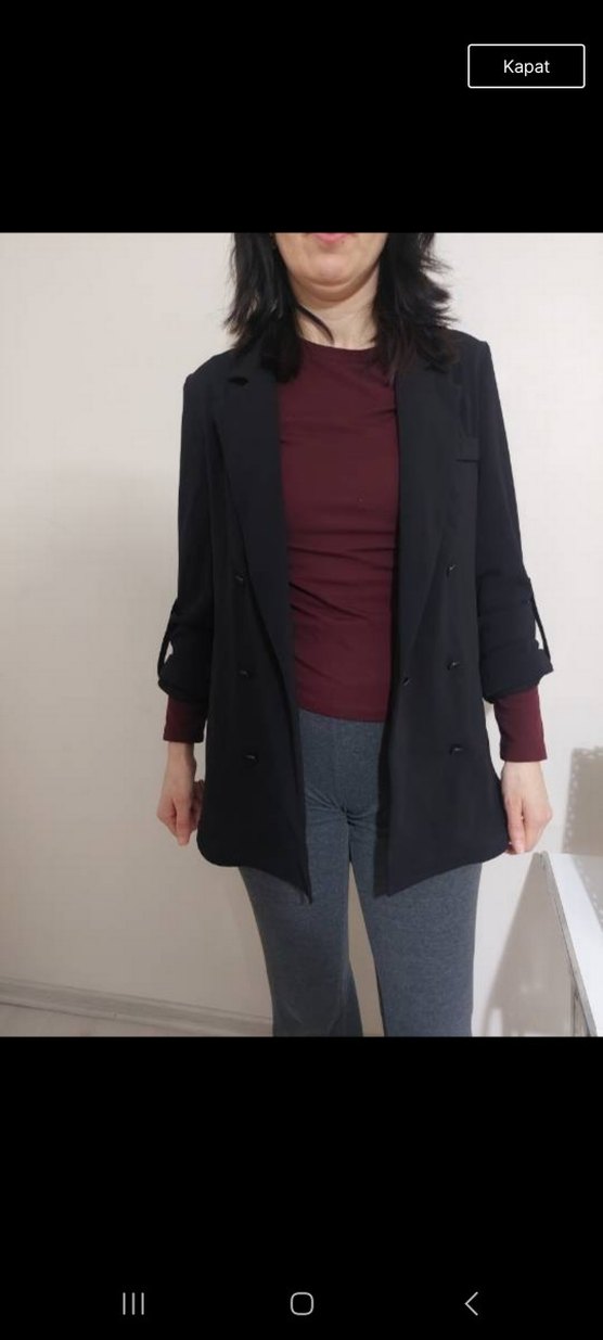 Kadın Siyah Düğmeli Midi Ceket - Görsel 3