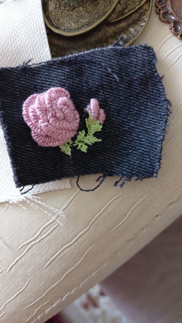 Nakışlı  vintage  Kolye - Görsel 2