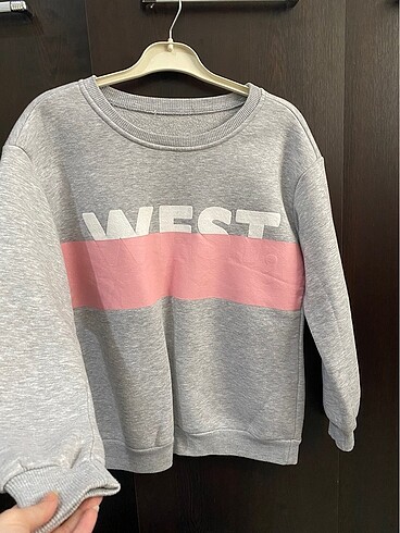 LC Waikiki Sweatshirt