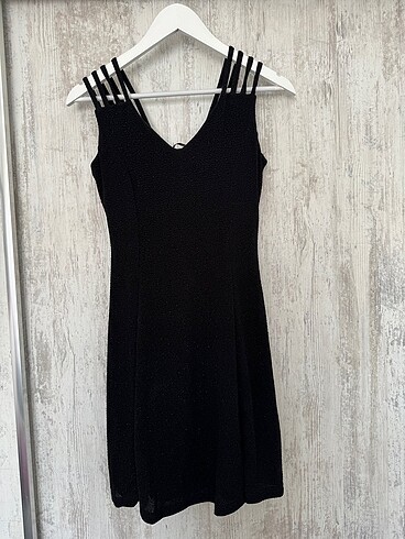 Siyah simli kumaş elbise 