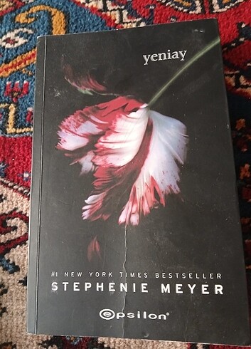  Yeniay