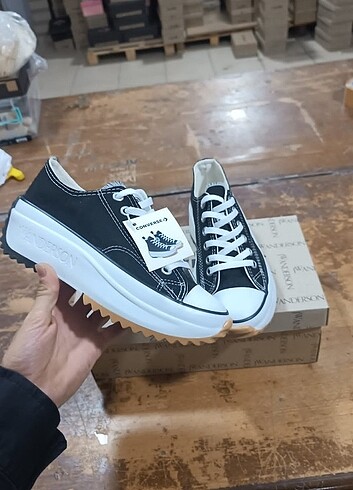 Converse Çok iyi ve rahat 