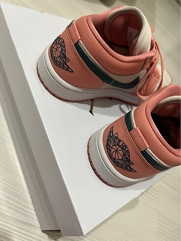 38 Beden Air Jordan 1 Low