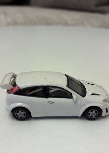 Ford focus st hongwell 1:72 - Görsel 2