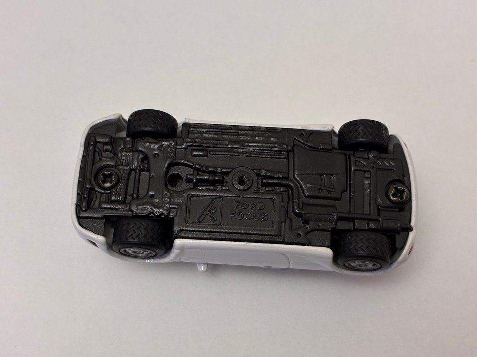 Ford focus st hongwell 1:72 - Görsel 5