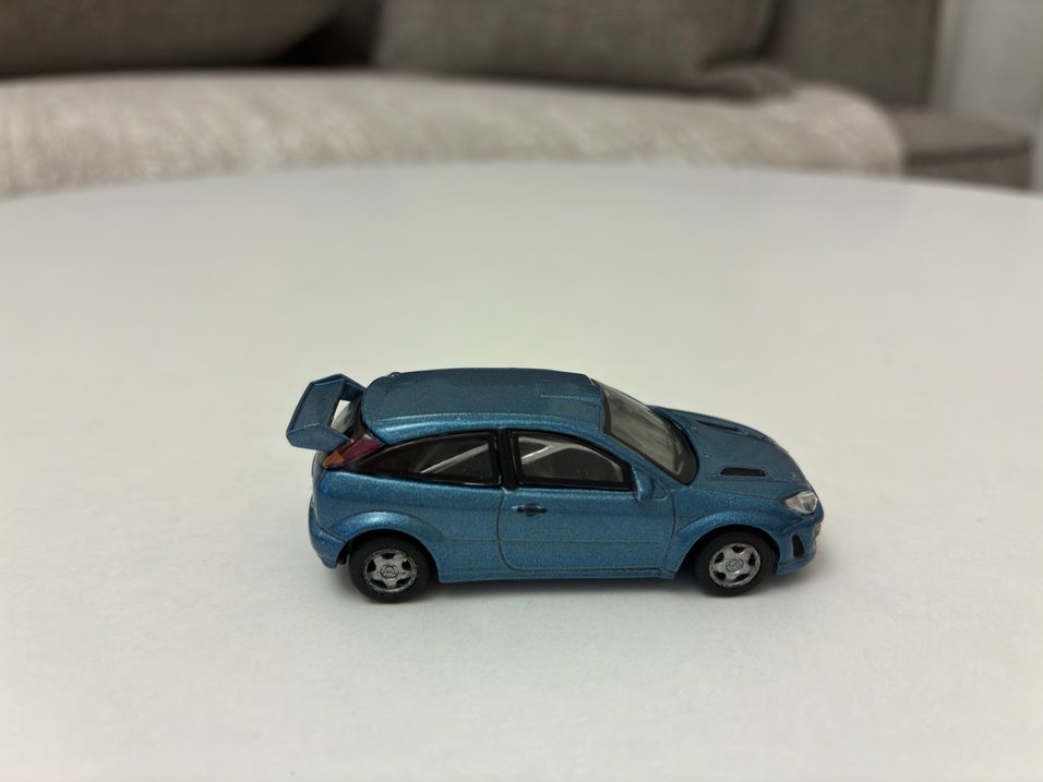 Ford focus st hongwell 1:72 - Görsel 2
