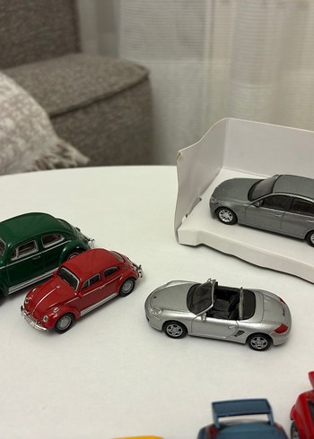 Hongwell cararama metal arabalar 1.72 1.87 - Görsel 5