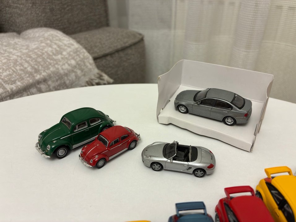 Hongwell cararama metal arabalar 1.72 1.87 - Görsel 5