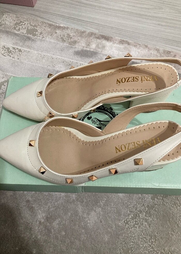 Topuklu ayakkabı - Görsel 2