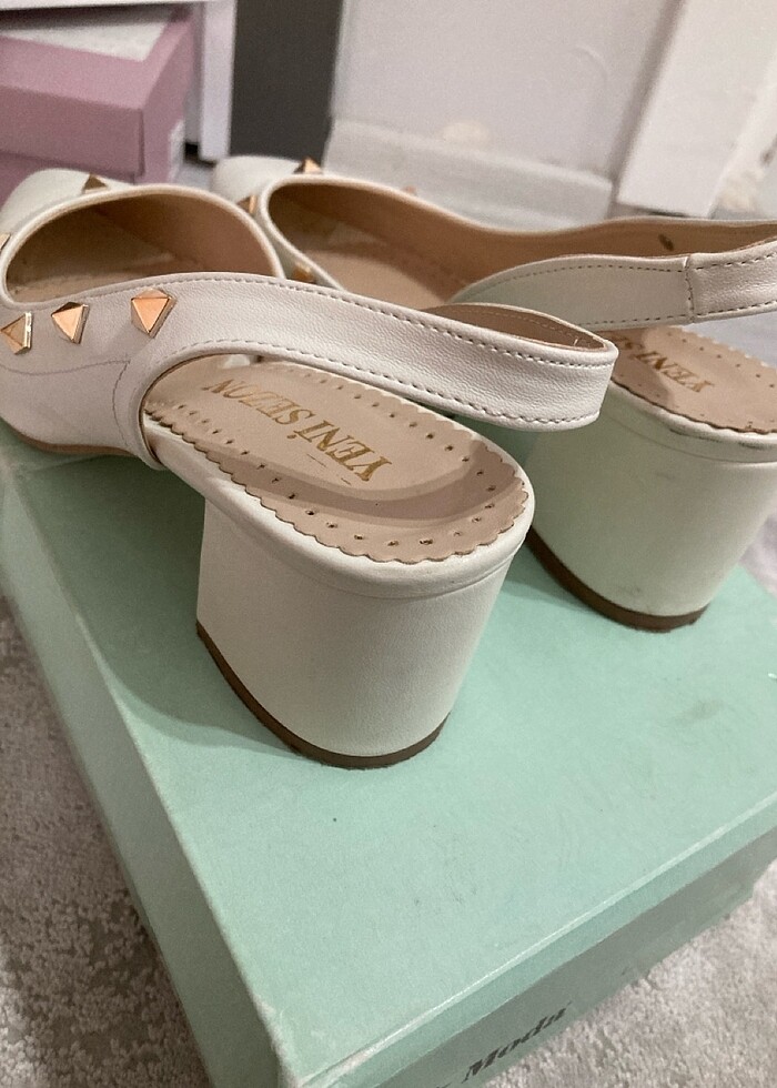 Topuklu ayakkabı - Görsel 4