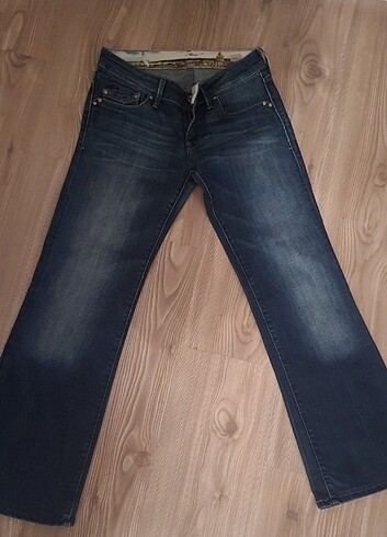 Mavi Jeans