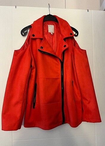 38 Beden kırmızı Renk Bayan ceket