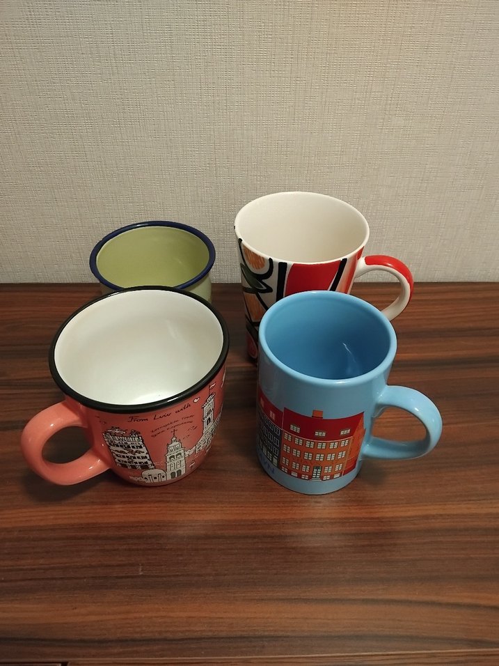 Renkli Desenli Seramik ve Metal Kupa Seti - Görsel 2