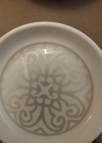 Gri Desenli Beyaz çay tabağı seti - Görsel 2