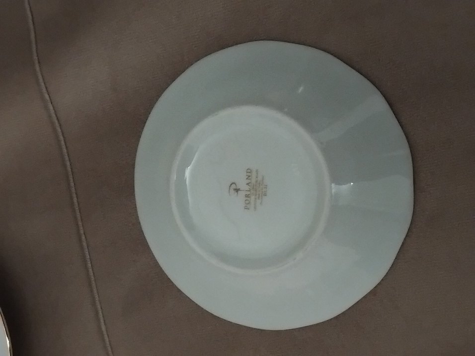 Beyaz porselen 6'lı çay tabağı - Görsel 3