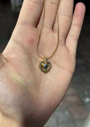 Altın Renk Minimalist Kalp 100 dilde seni seviyorum kolyesi - Görsel 2