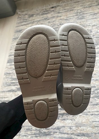 Kız Çocuk Gri Kürklü Lastik Bot - Görsel 5