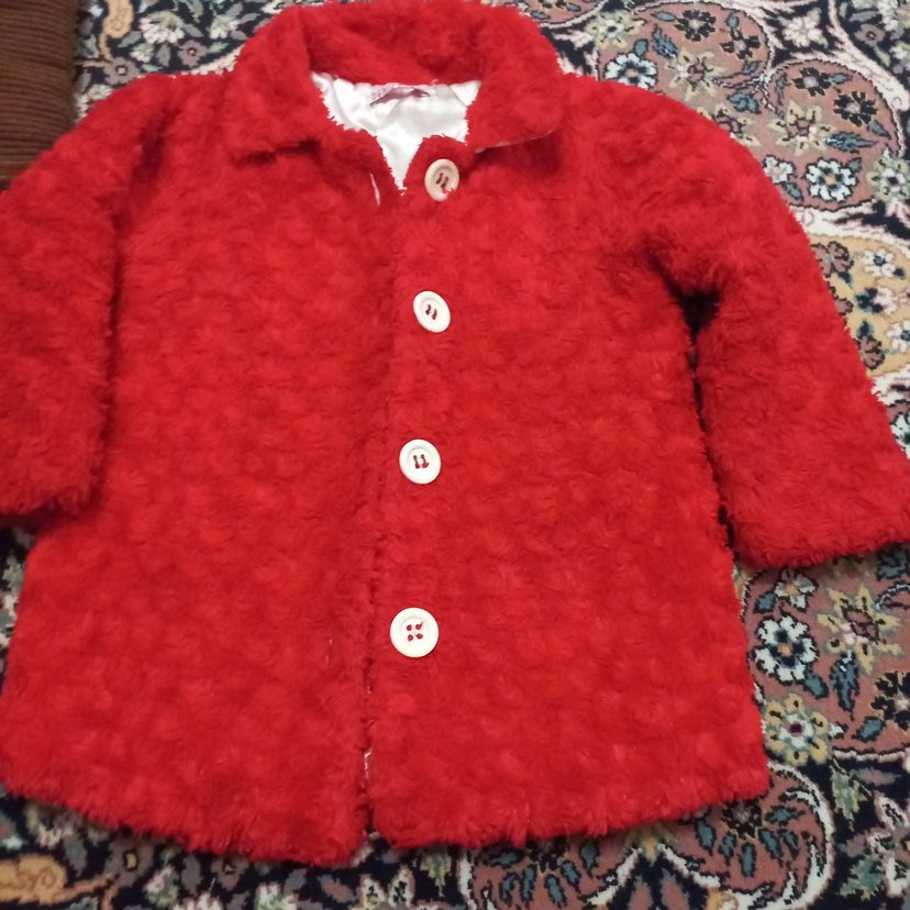 Düğmeli Kırmızı çocuk montu - Görsel 4