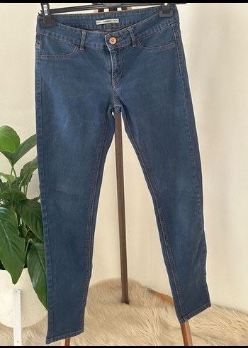 pull-and-bear 26