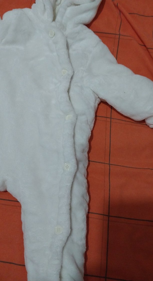 Bebek Kız Tulum Beyaz Kürklü Kapüşonlu - Görsel 3