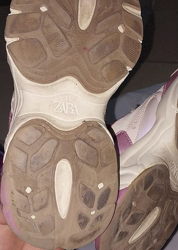 Kızlar için Pembe Bağcıklı Spor Ayakkabı - Görsel 2