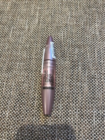 Maybelline maskara