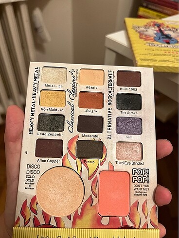  Beden The Balm Balm Jovi Far Paleti