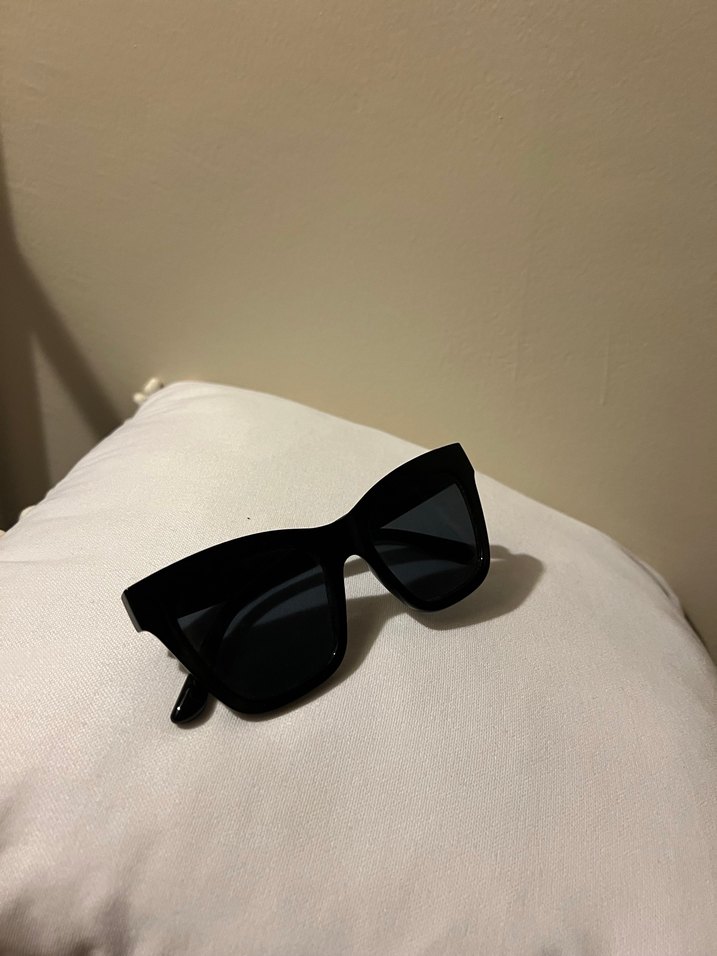  Mango Siyah Retro / Oversize Güneş Gözlüğü - Görsel 4