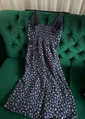  Lacivert Çiçekli & Dantel Detaylı Askılı Elbise - Görsel 2