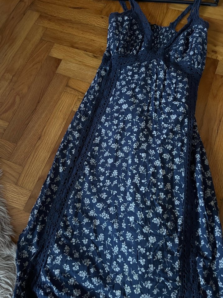  Lacivert Çiçekli & Dantel Detaylı Askılı Elbise - Görsel 4