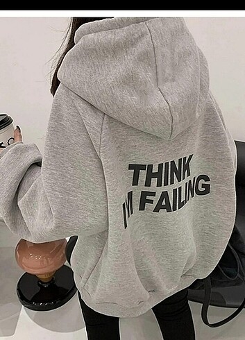 Kapşonlu sweat