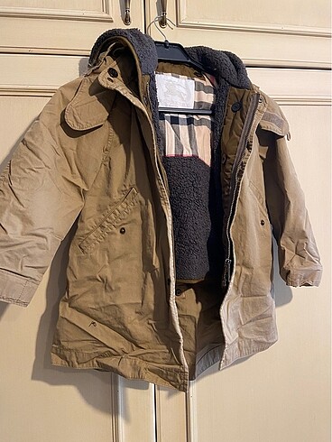 Burberry erkek çocuk mont