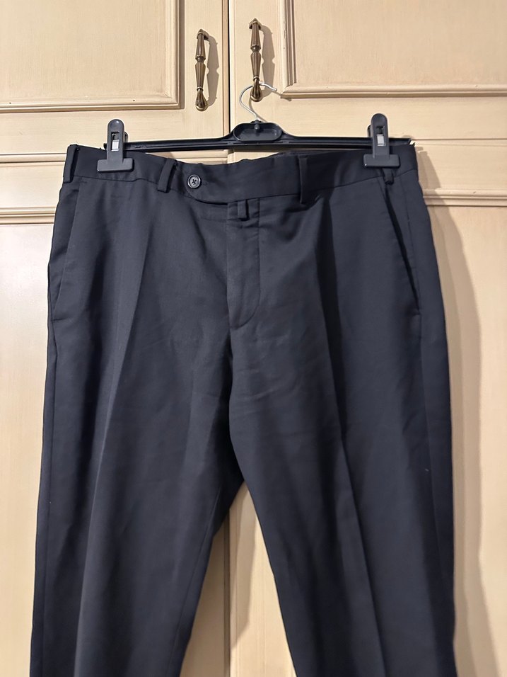 Siyah Regular Fit Pliseli Erkek Pantolon - Görsel 4