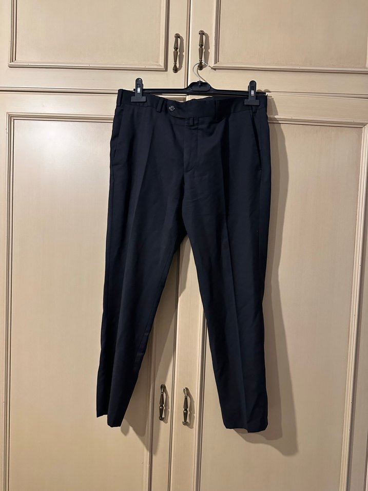 Siyah Regular Fit Pliseli Erkek Pantolon - Görsel 3